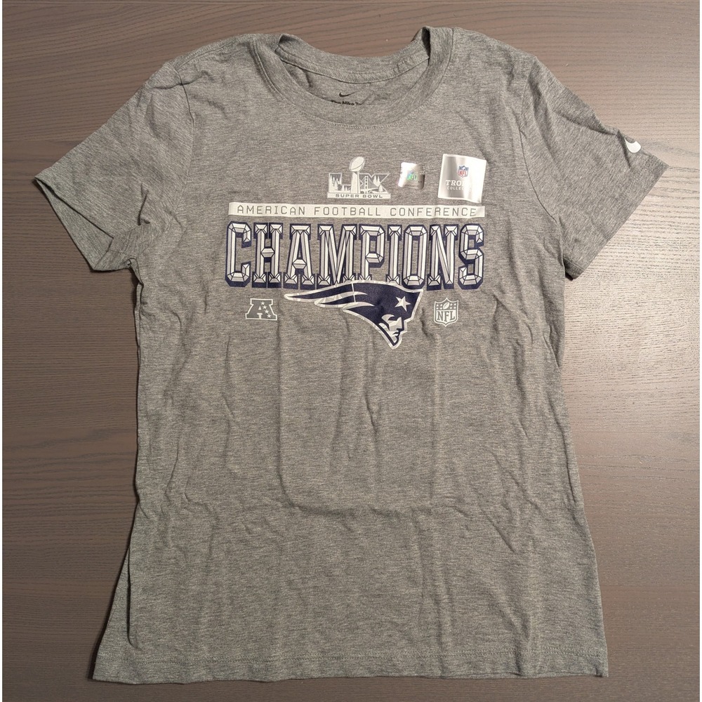 Nike New England Patriots AFC Champions Super Bowl LIII Gray T-Shirt Womens L